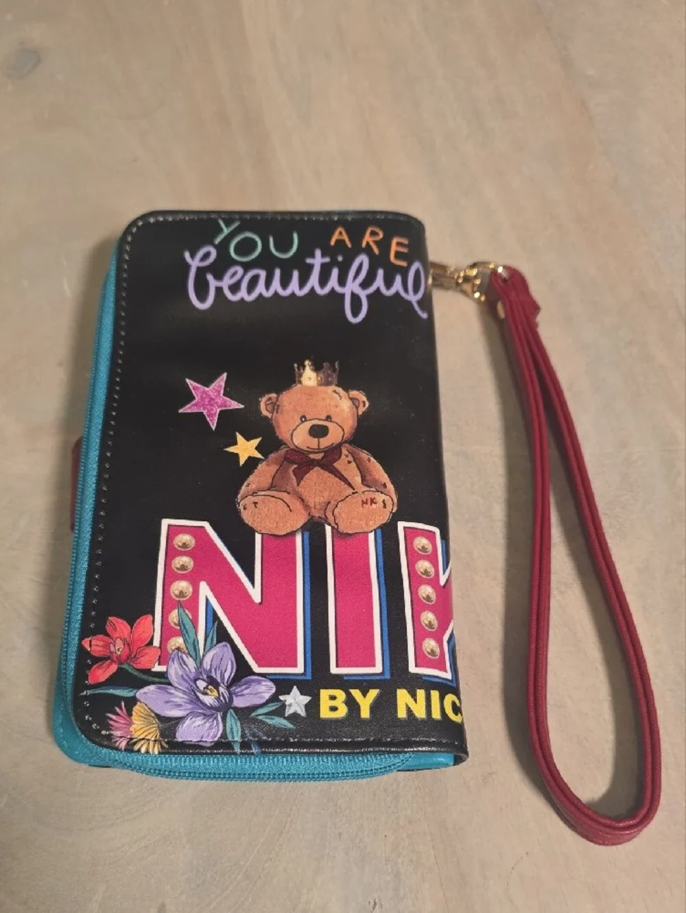 Nikky by Nicole Lee 